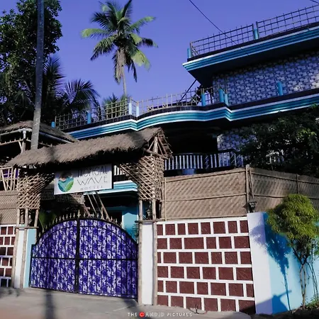 Tropical Wave Hostel Morjim Goa-3